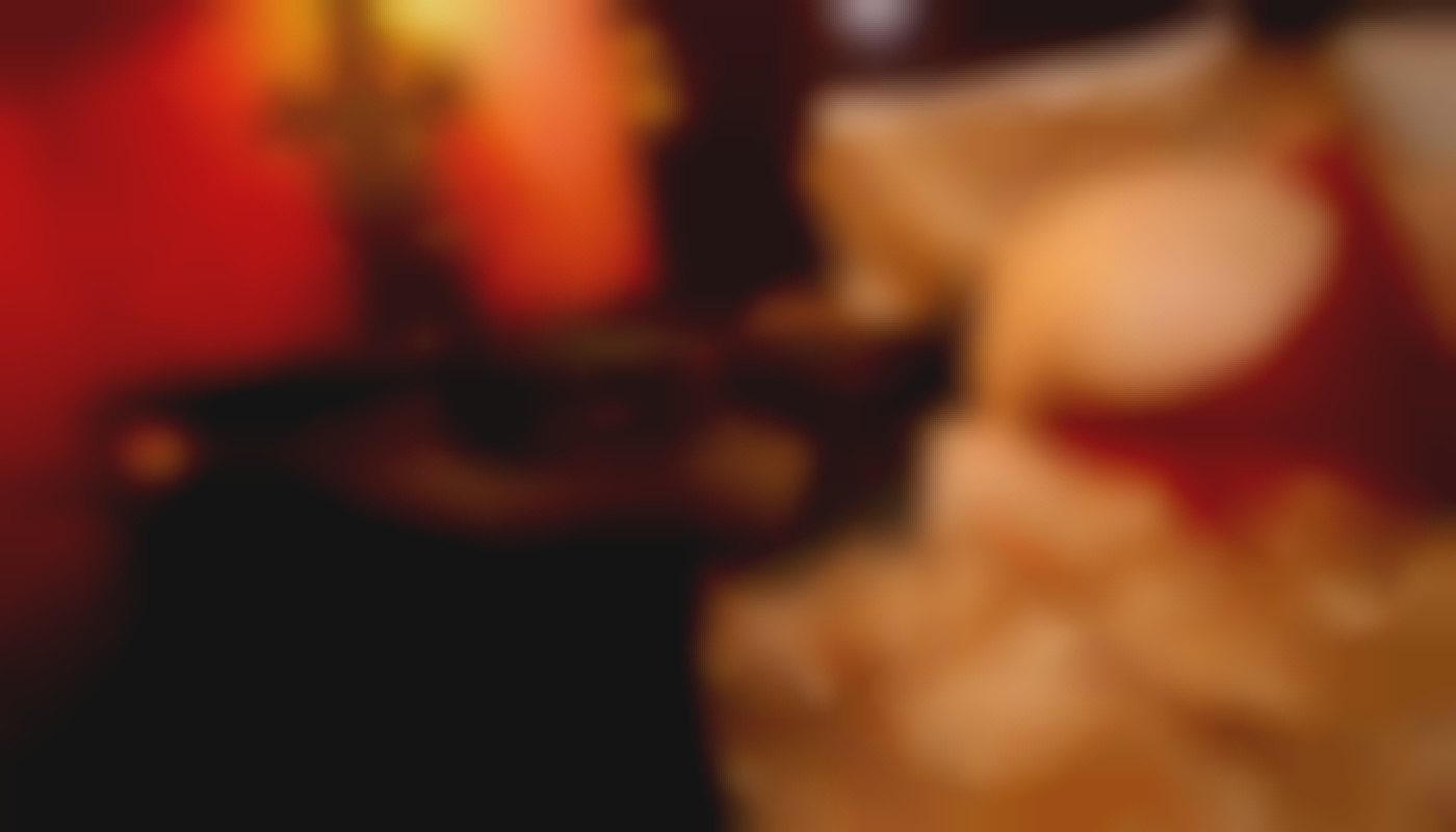 How Does Interactive Live Porn Redefine Viewer Participation?